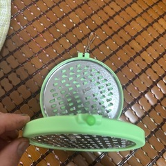 蚊取り線香を持ち歩くケースを持ち歩くの画像