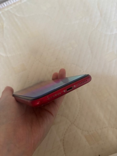 iPhoneXR　レッド
