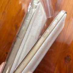 iPhone15ケース・クリアケース　2つの画像