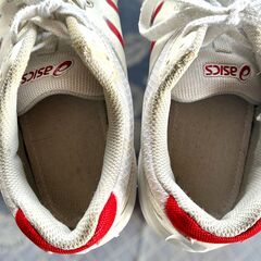 体育館シューズ スポーツシューズ 24cm  asics アシックスの画像
