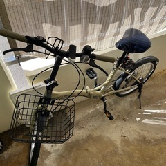 折りたたみ自転車の画像