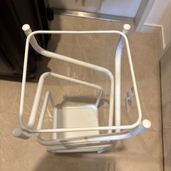 ニトリ傘立ての画像