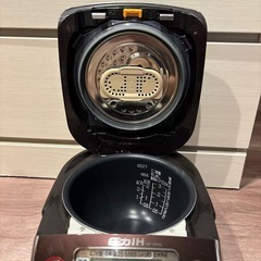 象印 NP-IRY05 炊飯器 3合の画像