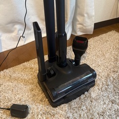 yselect YCS50J(K) ヤマダオリジナル コードレススティッククリーナー ブラック
の画像