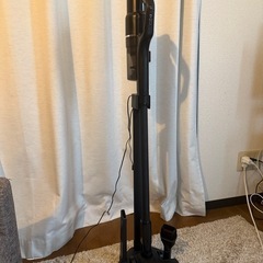 yselect YCS50J(K) ヤマダオリジナル コードレススティッククリーナー ブラック
の画像