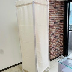 【掲載は9月末まで】【美品】クロスパーテーション 白 目隠し 壁 サロン オフィス カーテン 仕切りの画像