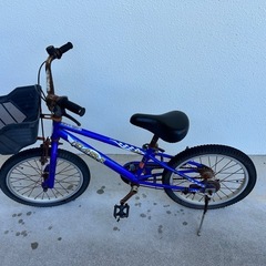 自転車、キックボード
の画像