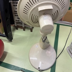 ハロゲン
ヒーター扇風機の画像