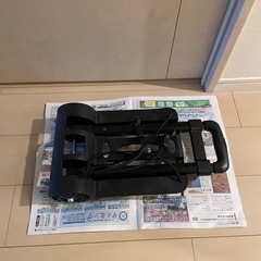 折りたたみキャリーカートの画像