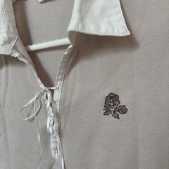 レディース　M LEST ROSE シャツの画像