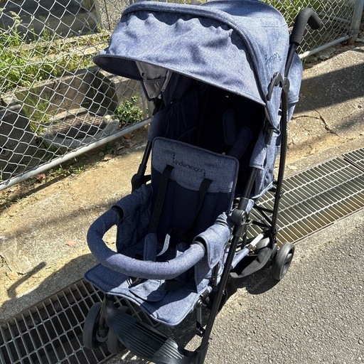 専用レインコート付き　２人乗りベビーカー