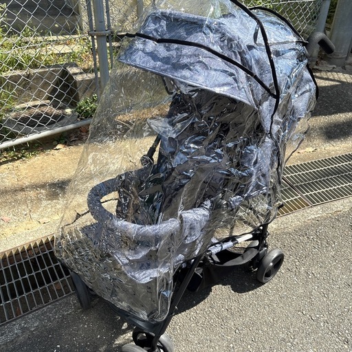 専用レインコート付き　２人乗りベビーカー　