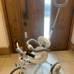 中古⭐︎トイザらス限定ミッキーマウス三輪車の画像