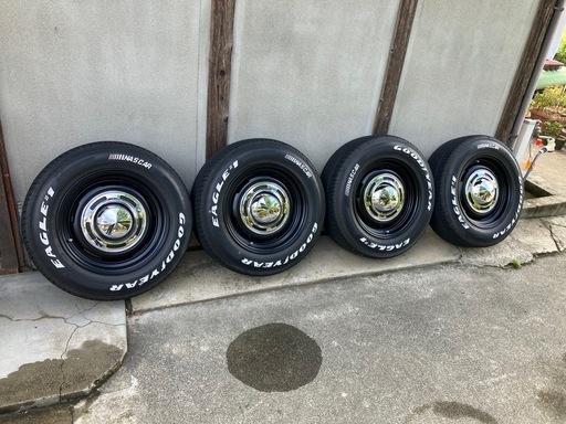 ハイエース用タイヤホイール