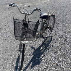 通学自転車　近くなら配送致します。の画像