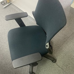 オフィスデスクセットの画像