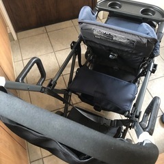 カトージ　　二人乗りベビーカーの画像