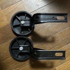子ども自転車補助輪の画像