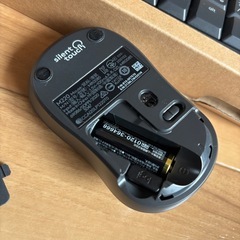 logi キーボード　マウスの画像