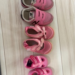 キッズ　シューズの画像