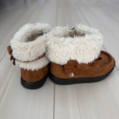 ムートンブーツ　14.0 futafutaの画像