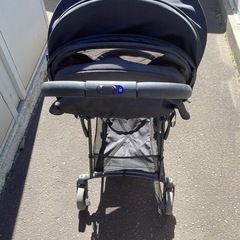 ピジョン　Bingle BB3 ベビーカーの画像