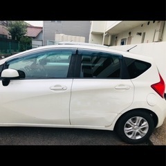 日産ノートの画像