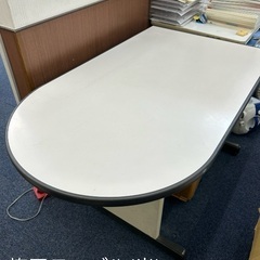 テーブルの画像