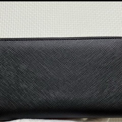 DIESEL ビックロゴ ラウンドファスナー　長財布　ブラック　黒の画像