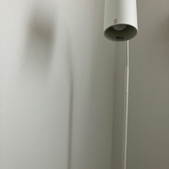 ニトリ フロアランプ(スプラウト10192C-WH)　間接照明の画像