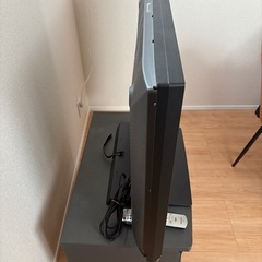 パナソニックテレビとテレビ台のセットの画像