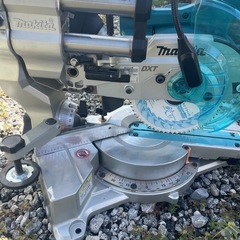 値下げしました。マキタ18V165スライド丸鋸の画像
