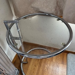 Eileen Gray アイリーングレイ ClassiCon サイドテーブル　リプロダクトの画像