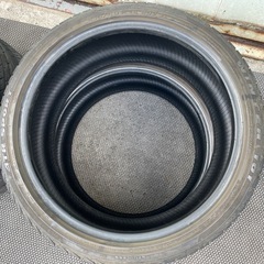 215/40R18 タイヤ　スタッドレス　サマータイヤ　の画像