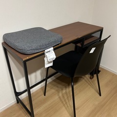 【10月7日迄】IKEAラップトップテーブル＋椅子、クッション付きの画像
