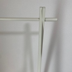 ハンガーラックの画像