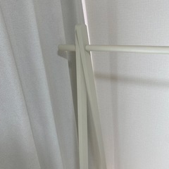 ハンガーラックの画像