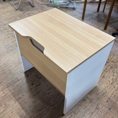 A1594🌟激安‼️ オフィスコム 法人様向け オフィスデスク ぺスパ 木製デスク 平机 引き出し付き 幅800×奥行600×高さ720mm 🌟の画像