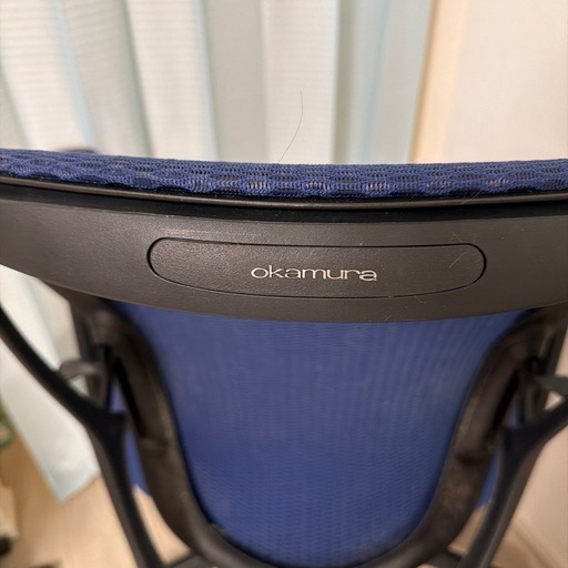オカムラ　シルフィー　ローバック　可動肘　ミディアムブルー　2016年製