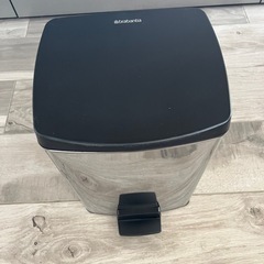 元値¥36,300 ブラバンシア　ゴミ箱　ブランドの画像