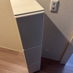 タワー型ゴミ箱の画像