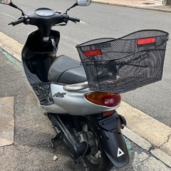 グランドアクシス100 の画像