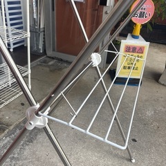 【物干し】クリーニング済み【管理番号12709】町の画像