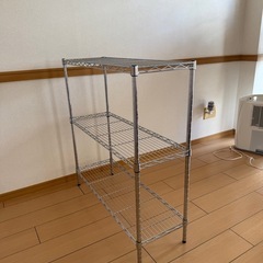 スチールラックの画像