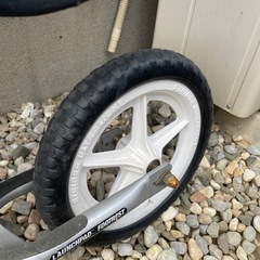 ストライダーの画像