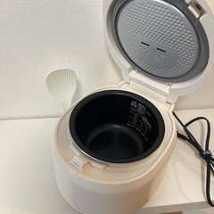 【受け渡し確定】炊飯器/2024年製の画像