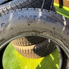 ブリヂストン　BLIZZAK DM-V3 225/65r17 19年の画像