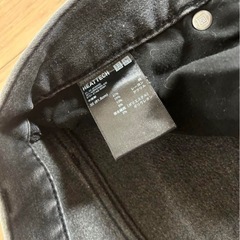 UNIQLO ヒートテック スリムテーパードジーンズの画像