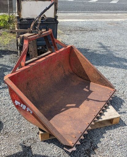 鹿児島発　イガラシ機械工業 トラクター用 リヤバケットTS121
