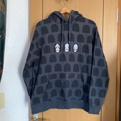 お話中‼️graniph♡刺繍トレーナーの画像